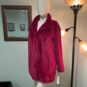 Softest NWT Calvin Klein faux fur coat in magenta